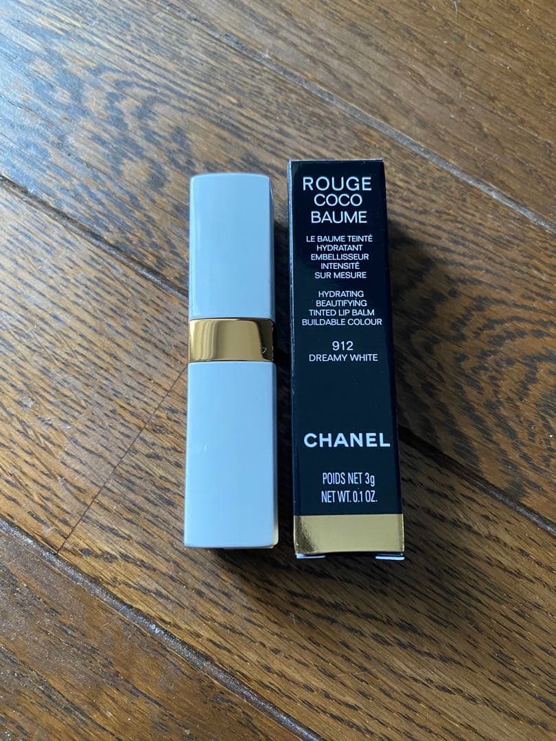 ♥新品未使用♥ CHANEL メイクアップ　ノベルティエナメルポーチ レッド