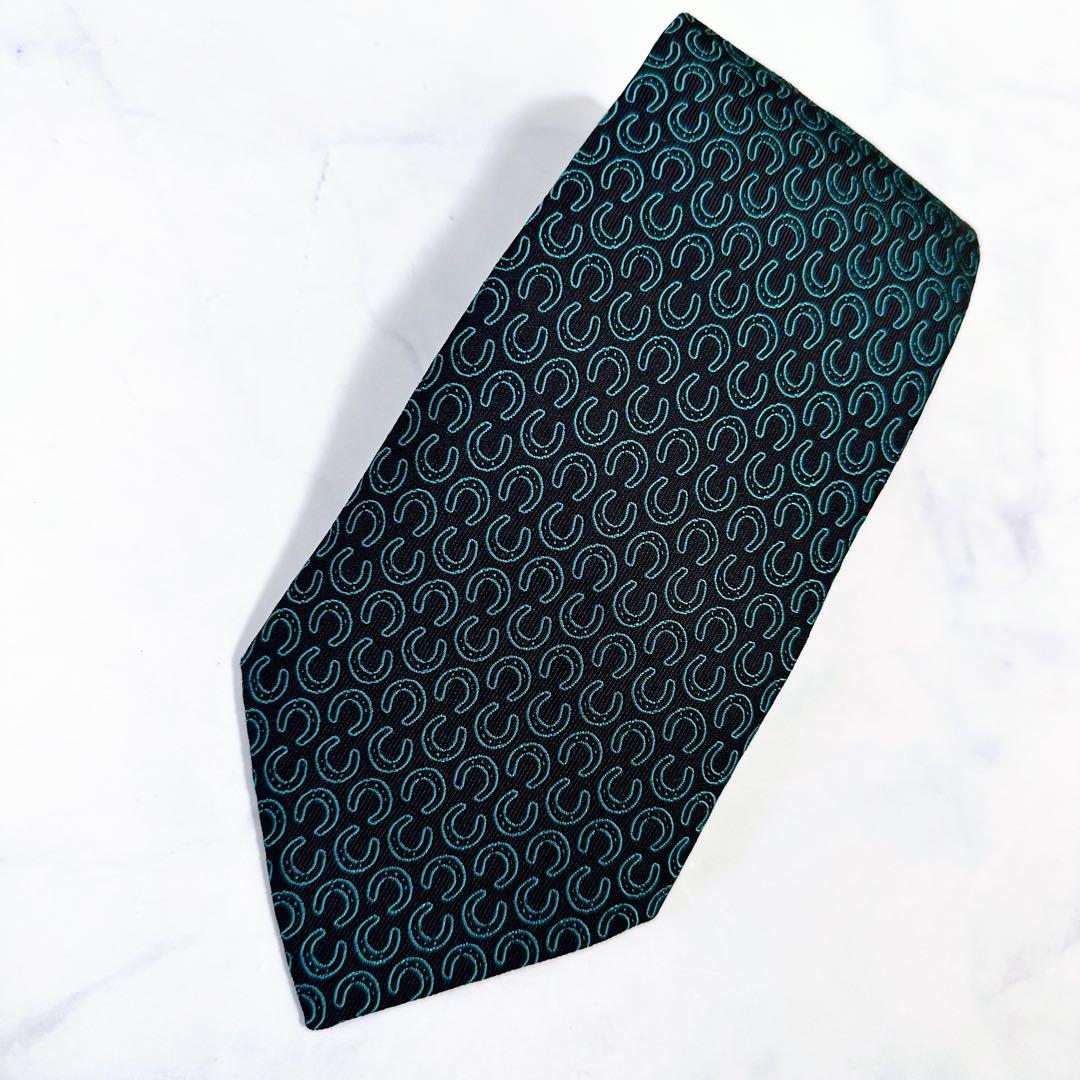 【 HERMES 】　馬蹄　黒　ホースビット　シルク　ネクタイ　エルメス　美品