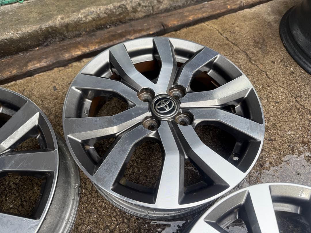 トヨタ ルーミー/ダイハツ トール純正ホイール 15インチ