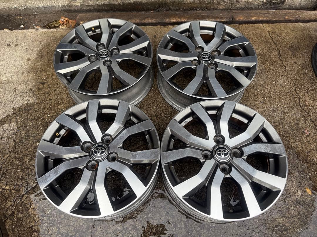 トヨタ ルーミー/ダイハツ トール純正ホイール 15インチ