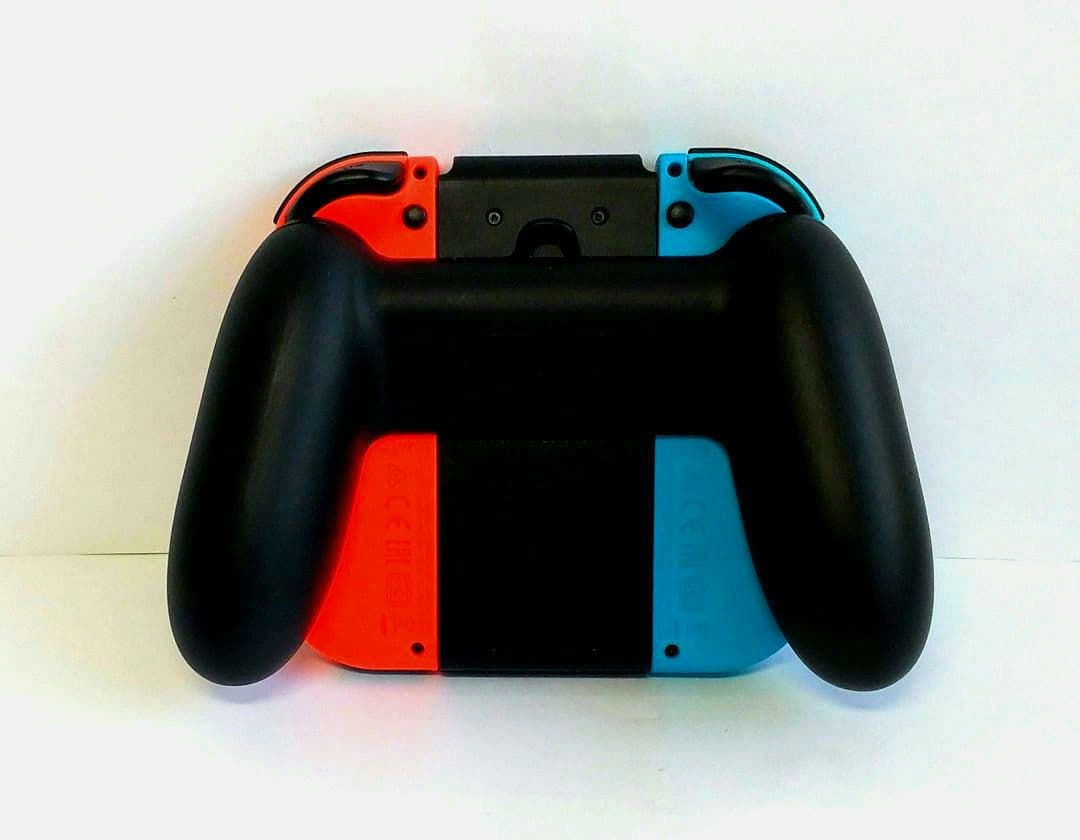 Nintendo Switch　ニンテンドースイッチ　新型　双方向スイッチも