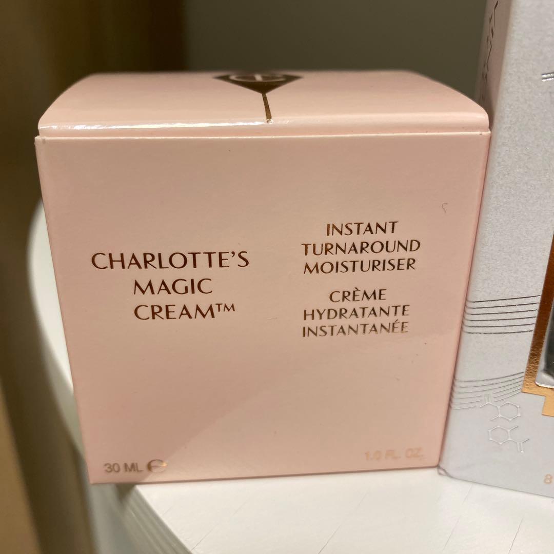 まめ☆断捨離中シャーロットティルブリー マジッククリーム&セラム