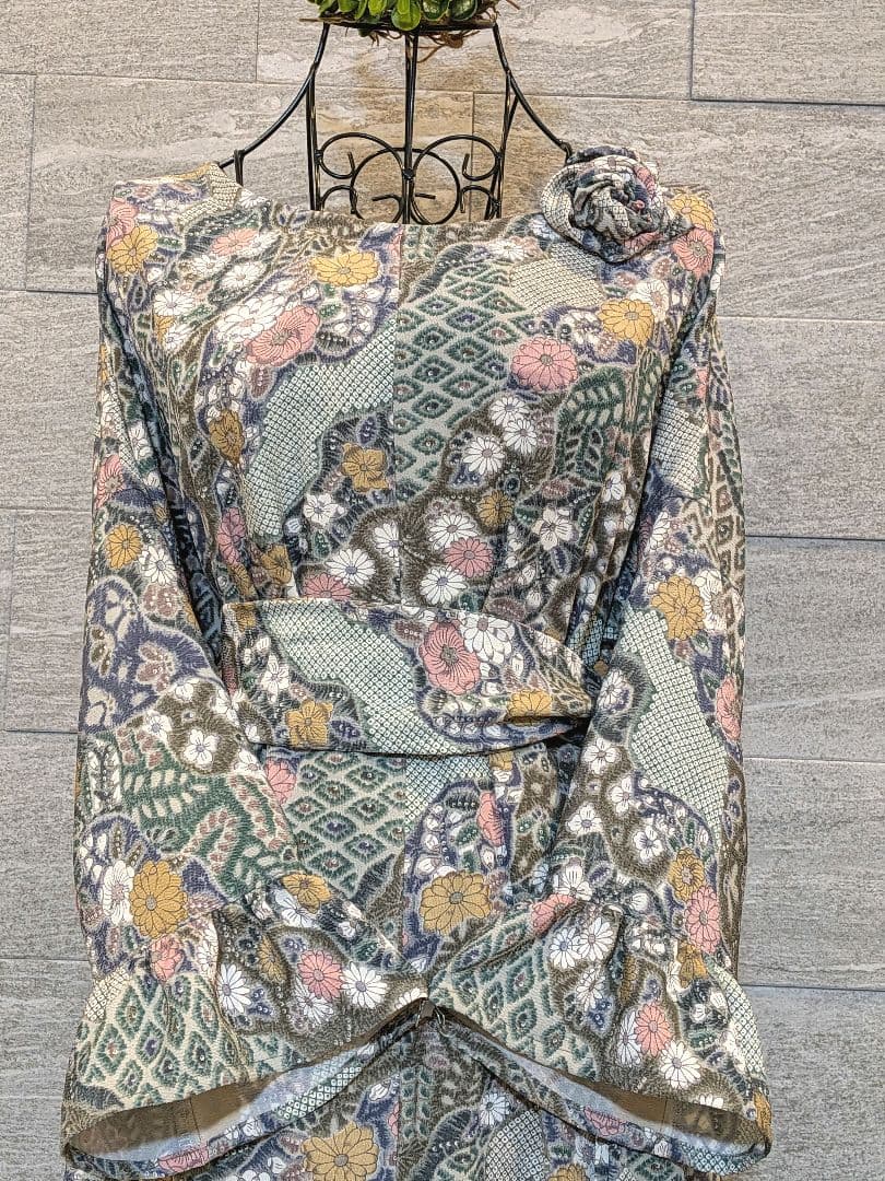 A264着物リメイク辻が花柄Aラインワンピース★リボン・ブローチ