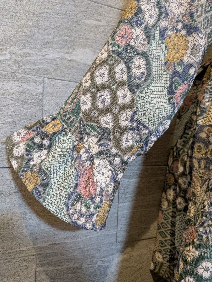 A264着物リメイク辻が花柄Aラインワンピース★リボン・ブローチ