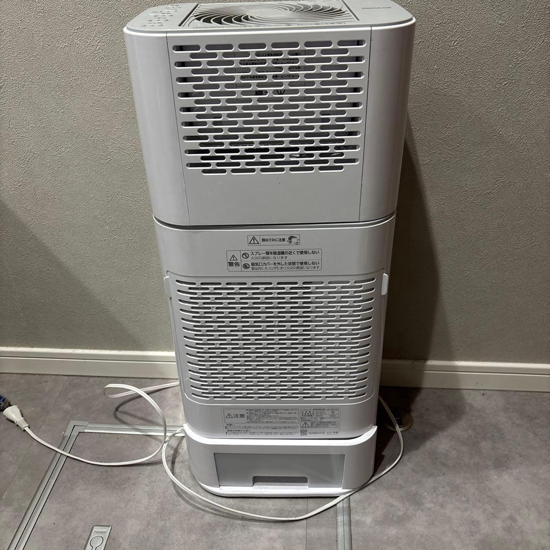 アイリスオーヤマ 衣類乾燥除湿機　2024年製　サーキュレーター 美品
