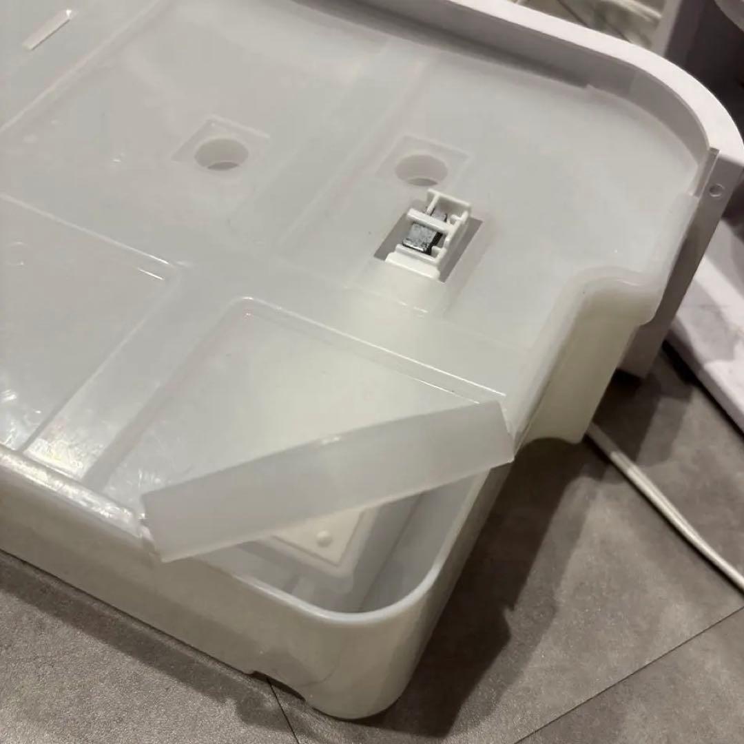 アイリスオーヤマ 衣類乾燥除湿機　2024年製　サーキュレーター 美品