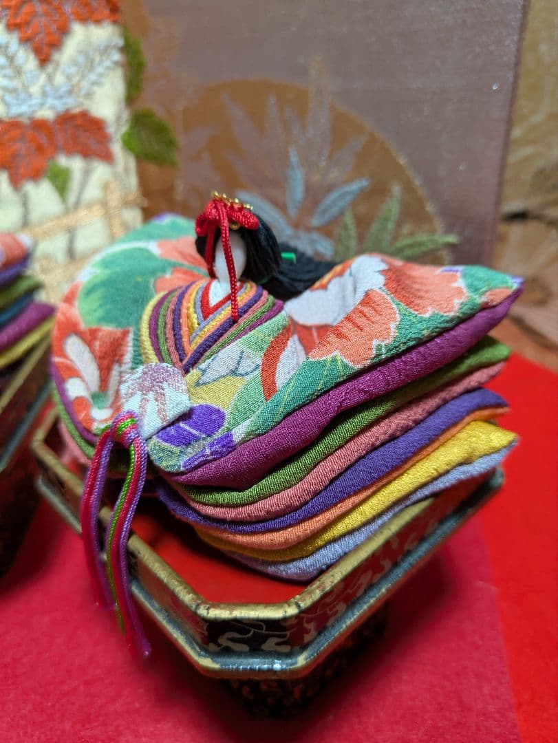 【bebemilmil】アンティーク縮緬の手作りお雛様三人官女付