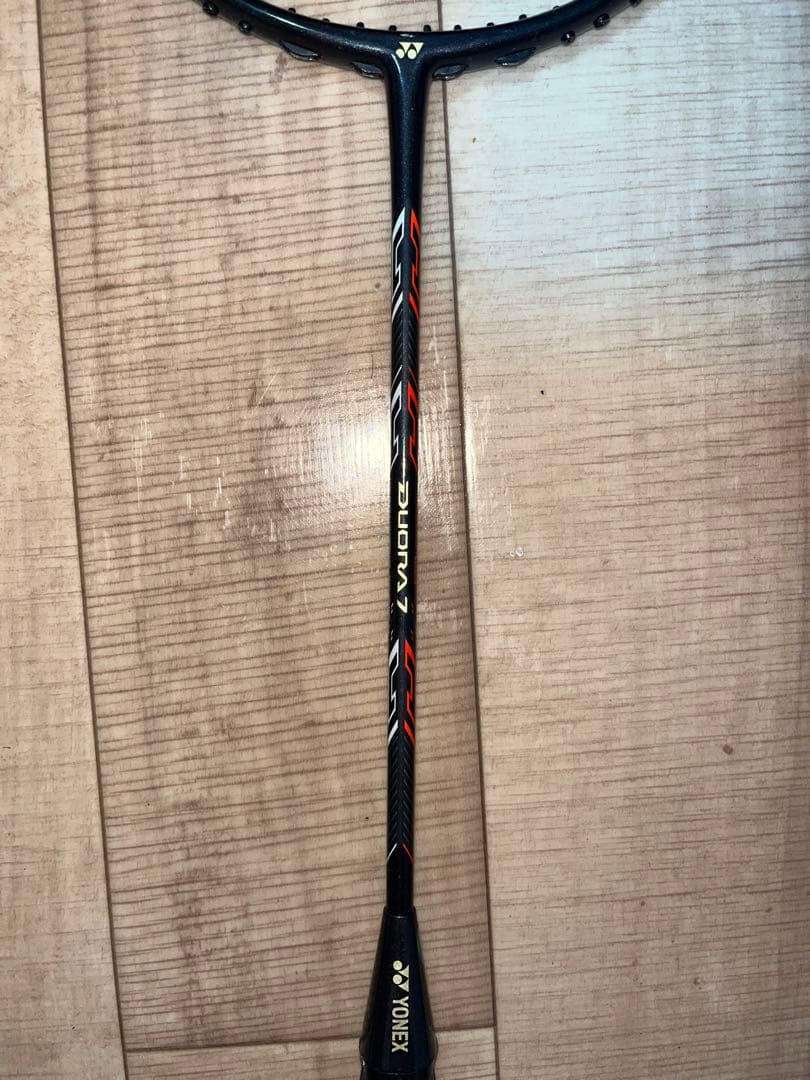 YONEX バドミントンラケットデュオラ7ラケットケース黒赤2個付き