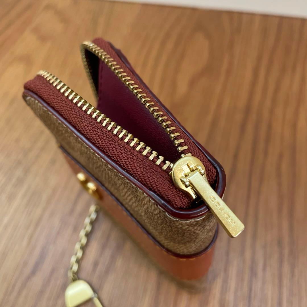 未使用品　COACH エッセンシャルLジップ キーケース シグネチャーキャンバス