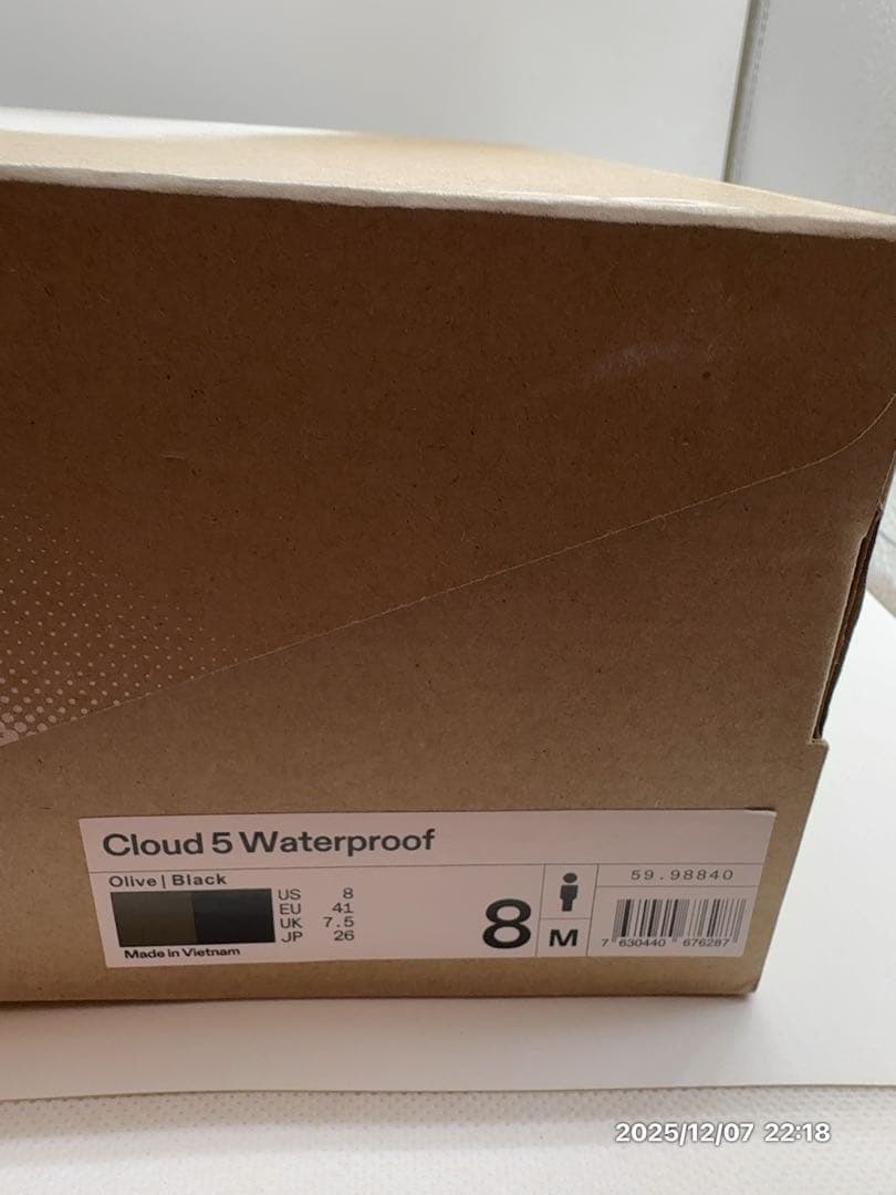 S*ん様 ON 防水Cloud5 Waterproof メンズ26cm オリーブ