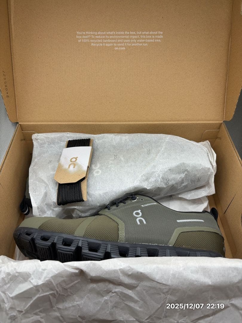 S*ん様 ON 防水Cloud5 Waterproof メンズ26cm オリーブ