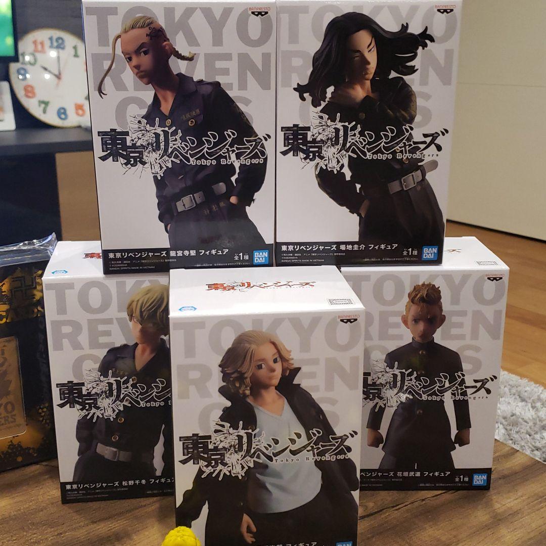 東京リベンジャーズ　全巻&フィギュア　まとめ売り