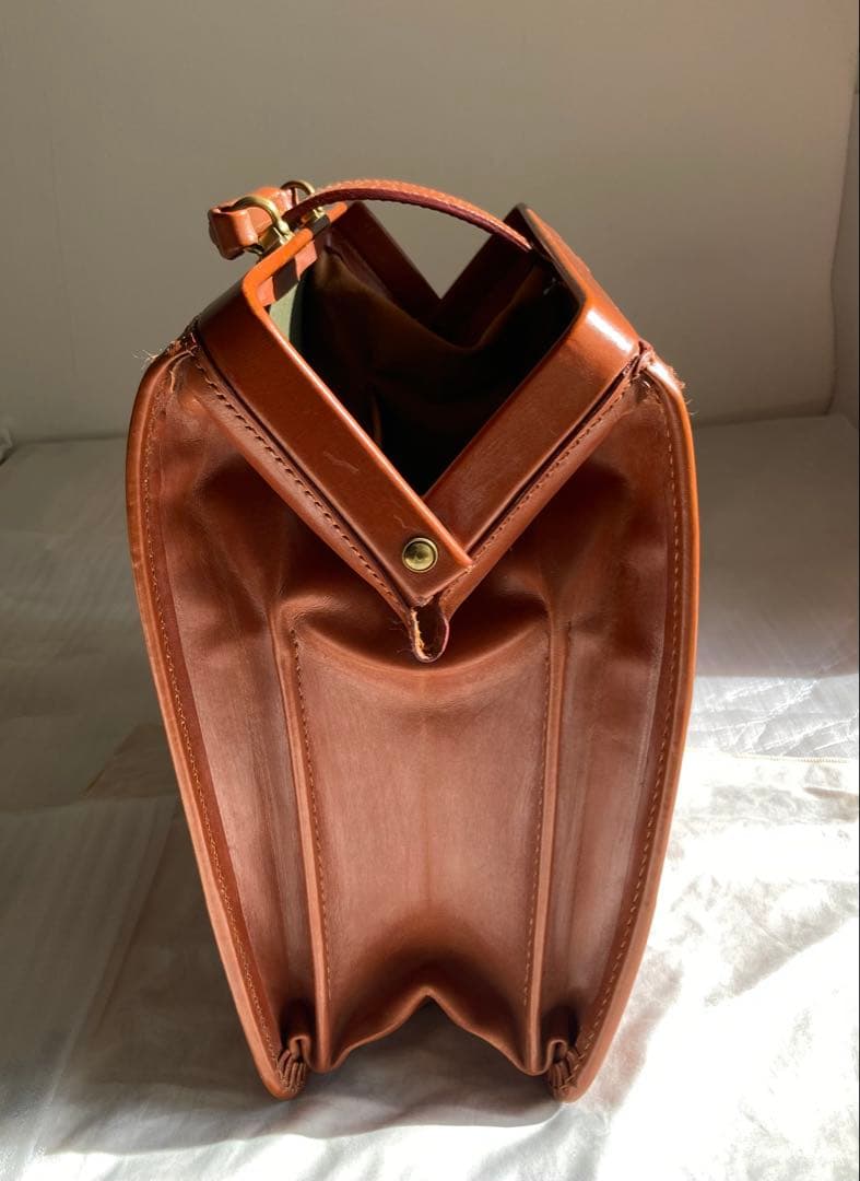 スウェイン・エドニ－・ブリッグ ダレス・バッグ ブライドルレザー