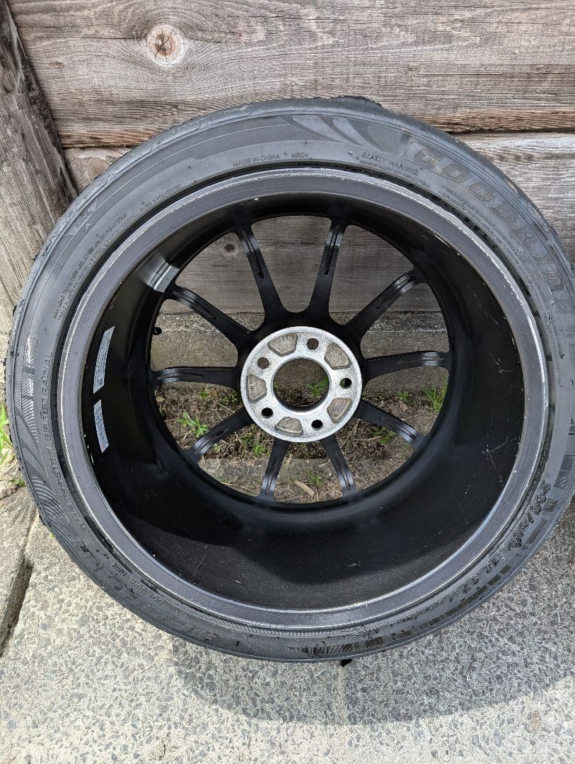 アドバンレーシングRS-DF 18インチ　2本