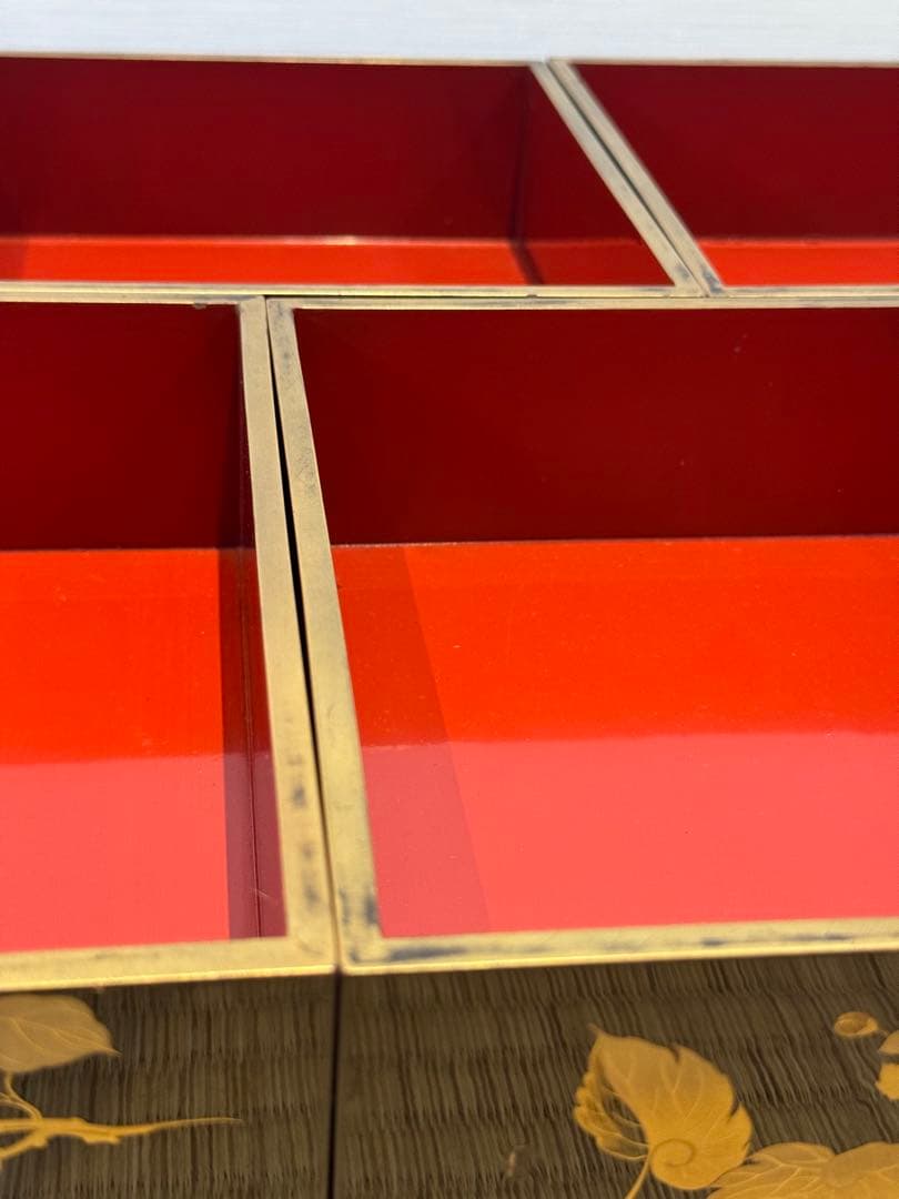 時代漆器 研ぎ出し草花蒔絵 五段重箱 二枚蓋 木瓜紋 保管箱