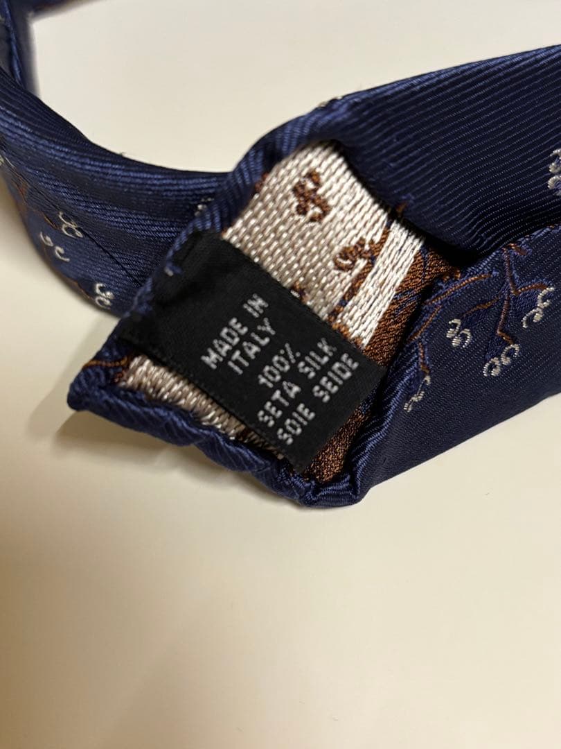 TIE YOUR TIE ネイビー　花柄　ネクタイ　イタリア製　タイユアタイ