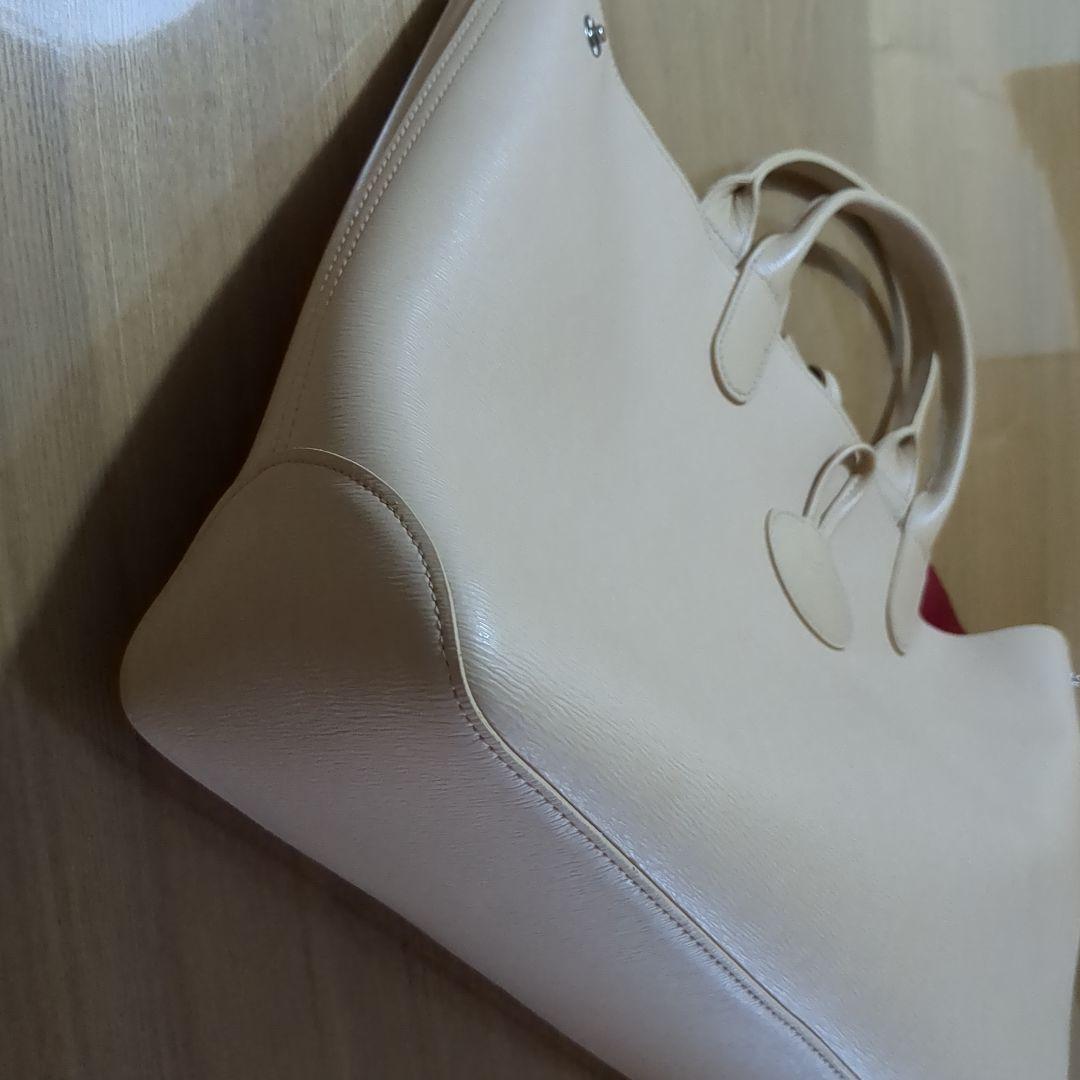 【GW期間中のみ】LONGCHAMP ベージュバッグ