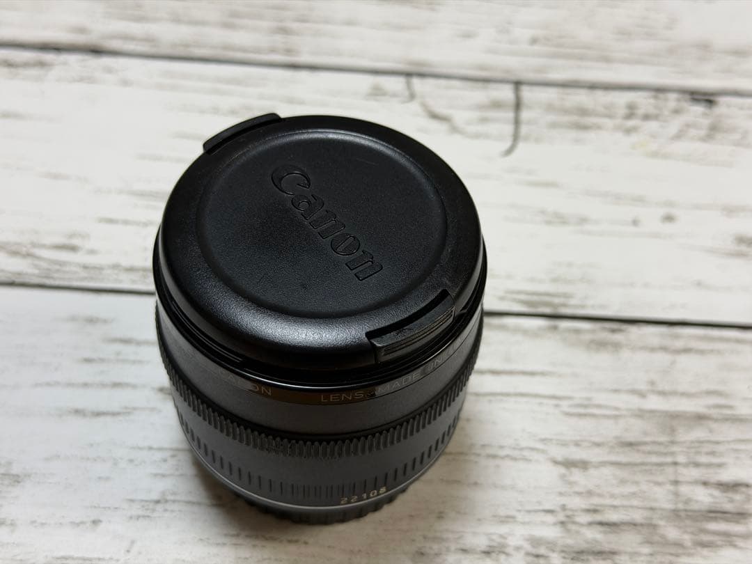 Canon EF 24mm f/2.8 単焦点レンズ