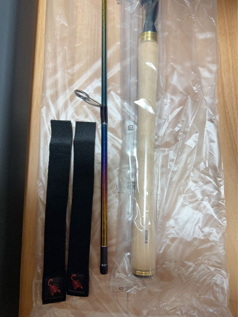 シマノ　ワールドシャウラリミテッド　2752R-2