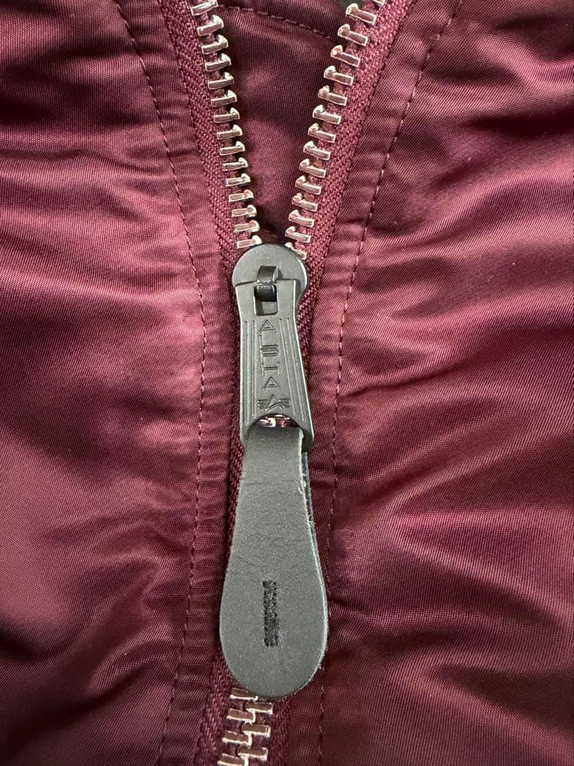 【未使用級】アルファインダストリーズ MA-1 フード付　バーガンディ Mサイズ