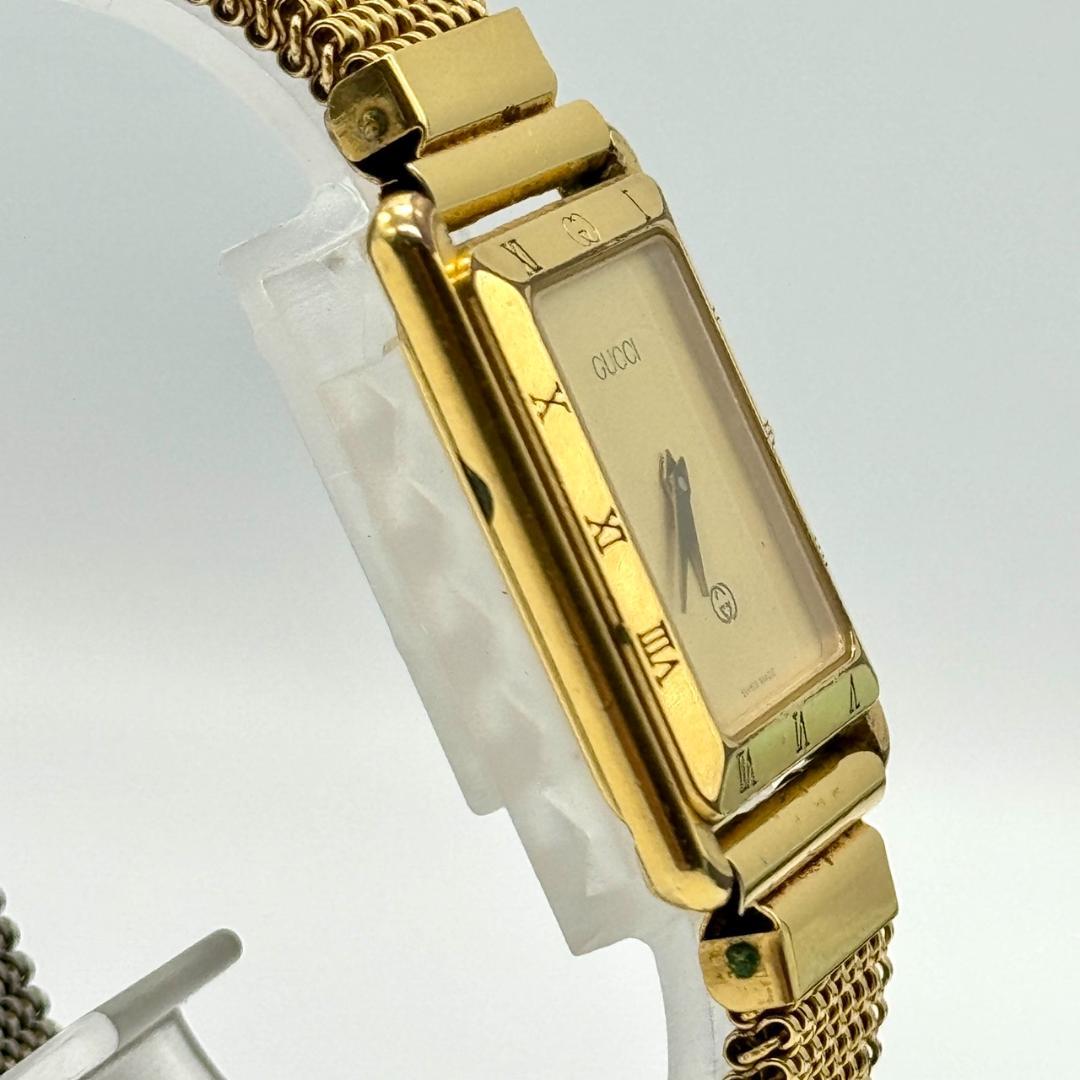 稼働品 GUCCI グッチ 腕時計 ゴールド文字盤 クォーツ ２針 4200M