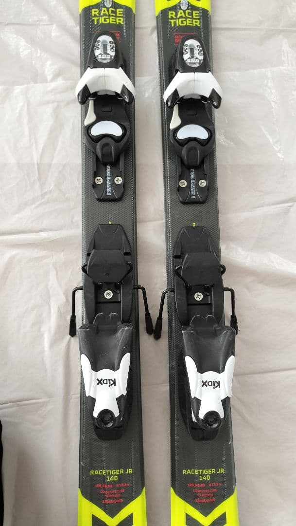 Volkl スキー板 140 ストック 100　ジュニア用　子供用　セット