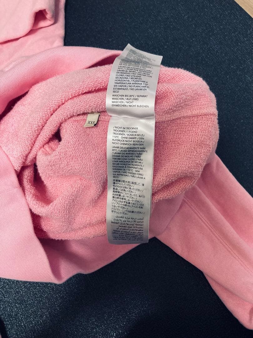 2025年製GUCCI xxsピンクパーカースウェットsnidel adidas