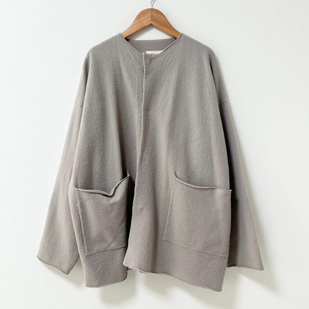 かぐれ　ウールノーカラージャケット　グレージュ　圧縮ウール