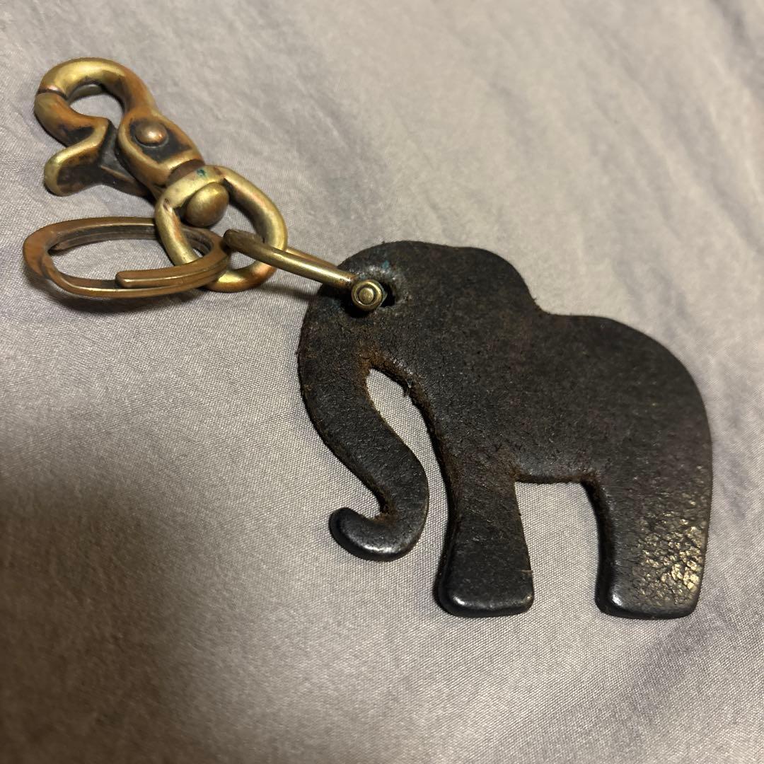 リ*J様 Artmatic ft. Diggy-MO' アニマルレザー キーホル