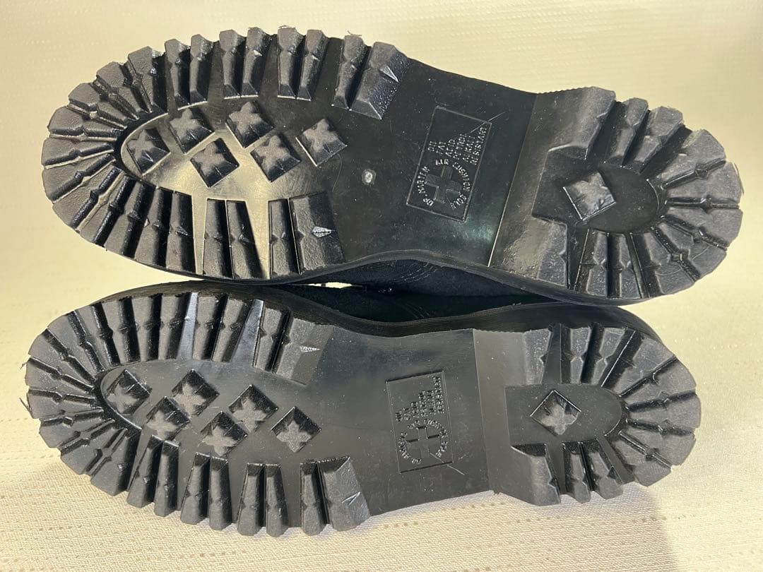 UK7_26cm Dr.Martens PASCAL スエード スチールトゥ