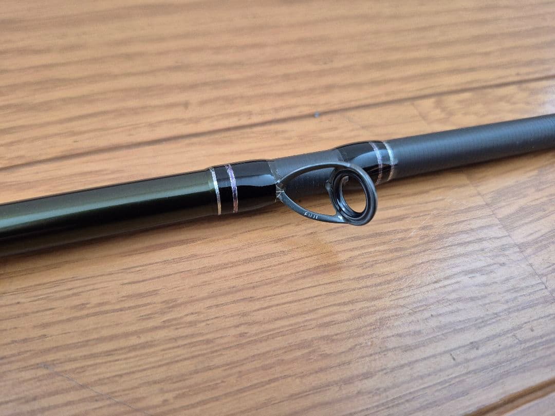 メガバス　レヴァンテ　F4-72LV 2P 極美品