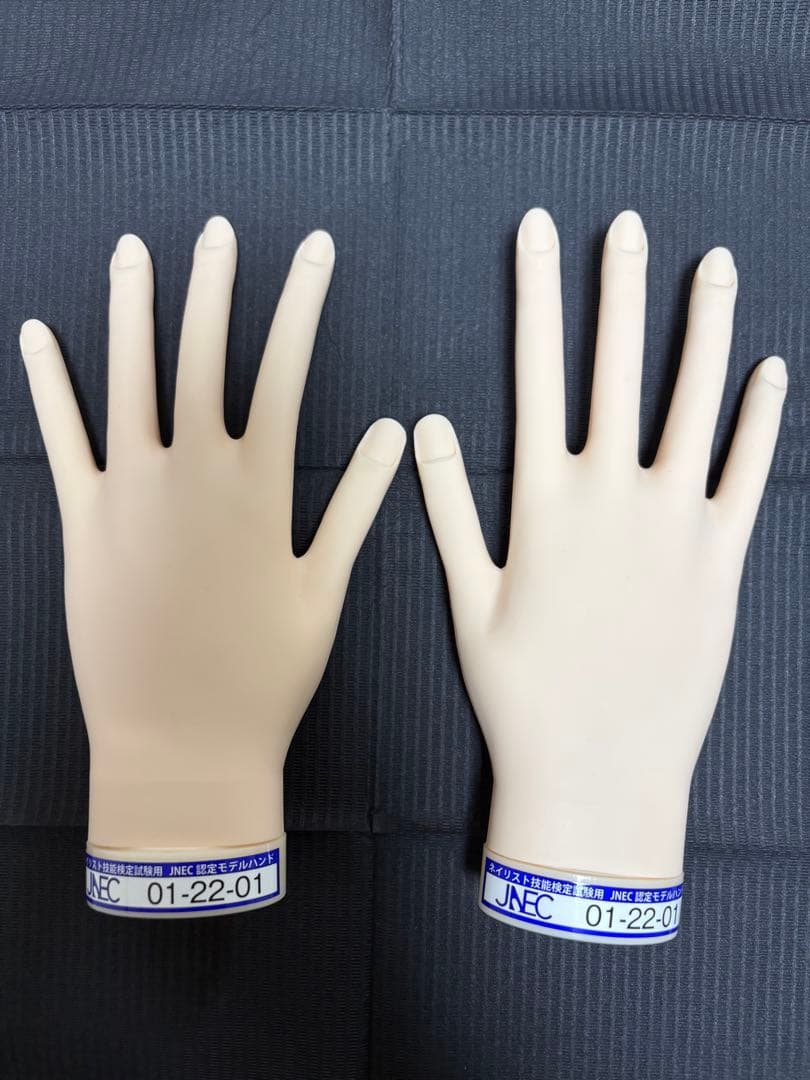 【使用1回】JNEC認定モデルハンド【骨折なし】