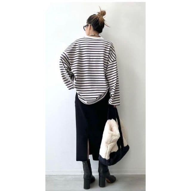 アパルトモンREMI RELIEF Border L/S T-SH