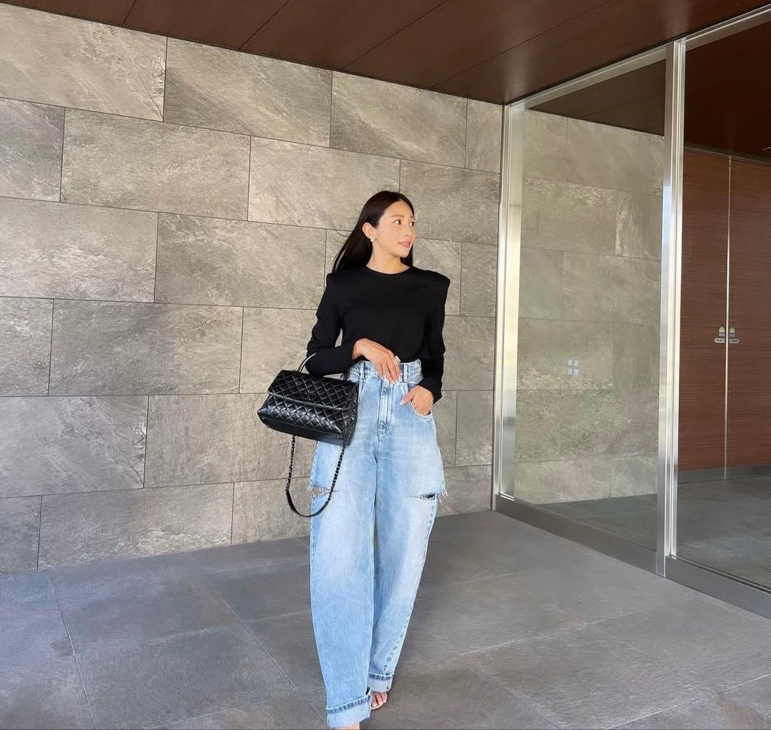 CARLA カーラ レディーショルダートップス　サイズ1