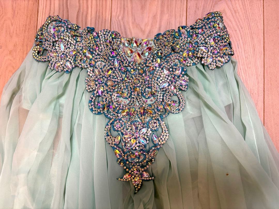 ベリーダンス　ミントグリーン衣装 2点セット