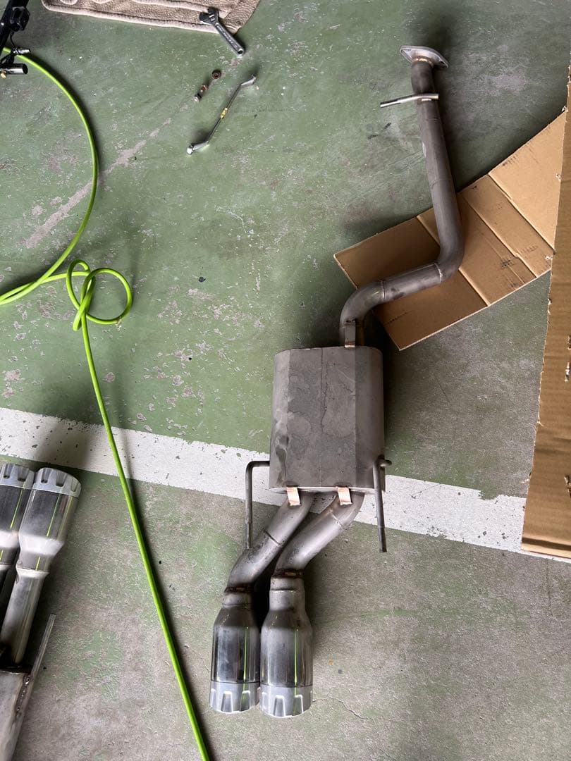 レクサス　LEXUS 10系GS 450h デュアルマフラー　センスブランド