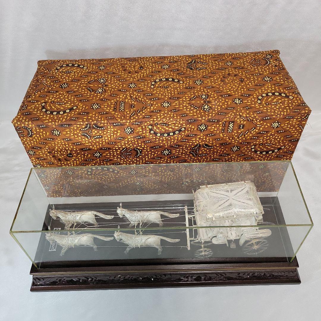 《伝統工芸品》銀線細工　馬車