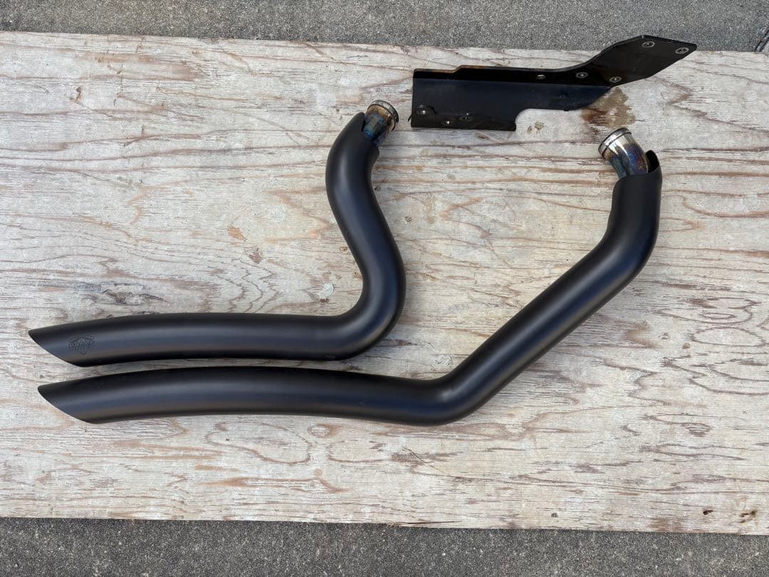 ハーレースポーツスター用マフラー 送料込み❗️