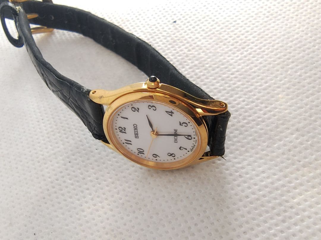 【年差10秒、未使用、美品、電池新品】セイコー　エクセリーヌ　4J41-0AM0