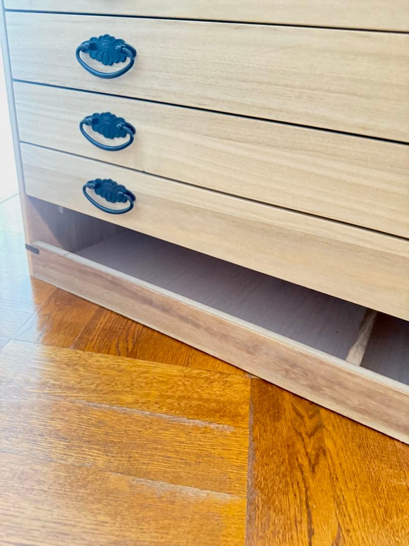 桐だんす／着物入れ／8段／隠し棚有／直接引き取り値引有