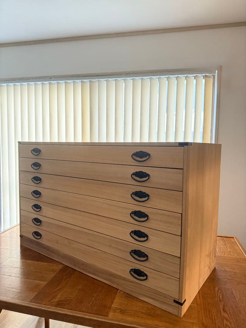 桐だんす／着物入れ／8段／隠し棚有／直接引き取り値引有