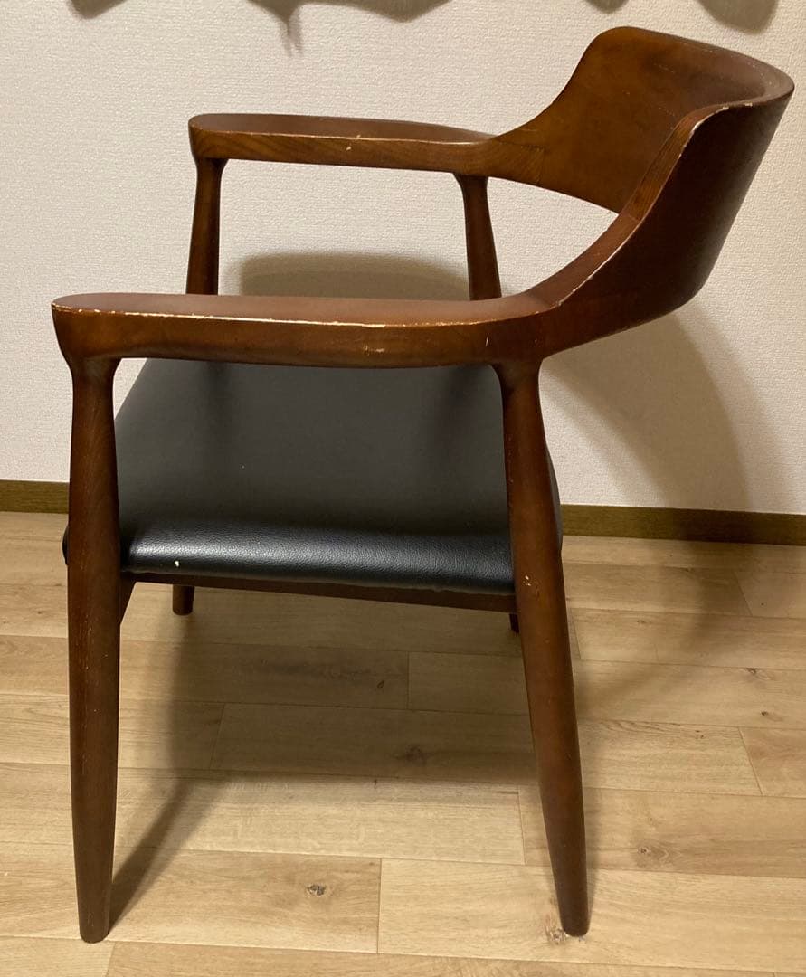 ミッドセンチュリー風 アームチェア 黒