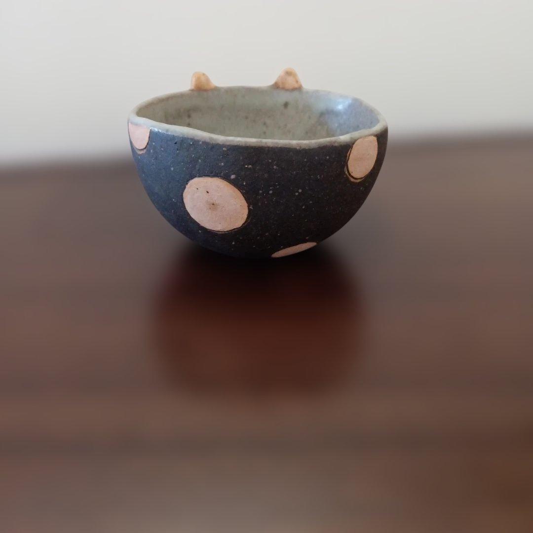 長田恵さん　ウサギ小ボウル　ドット