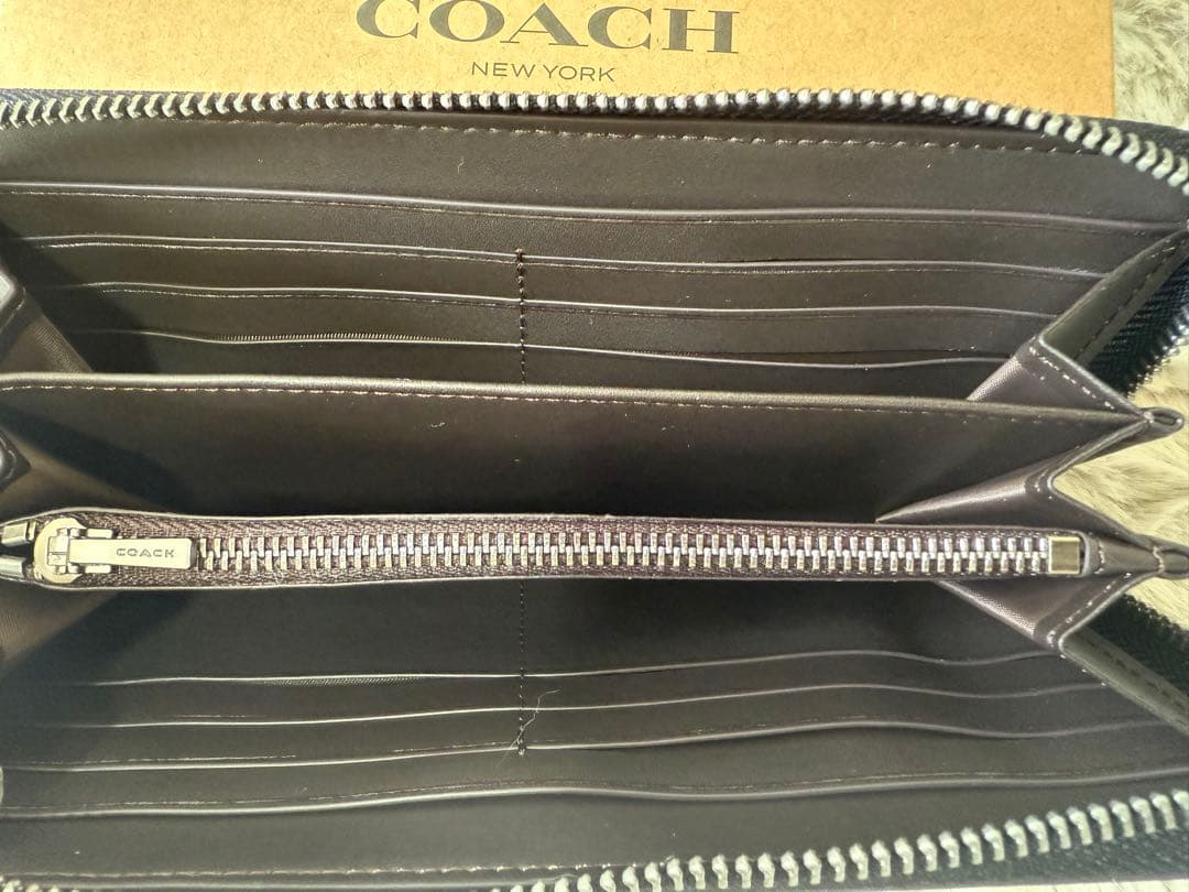 COACH レオパードプリント 長財布