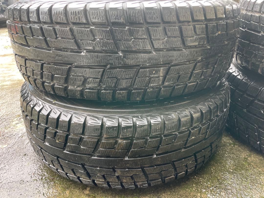 215/65R16 5穴x 114.3スタッドレスタイヤ ホイール付 4本セット