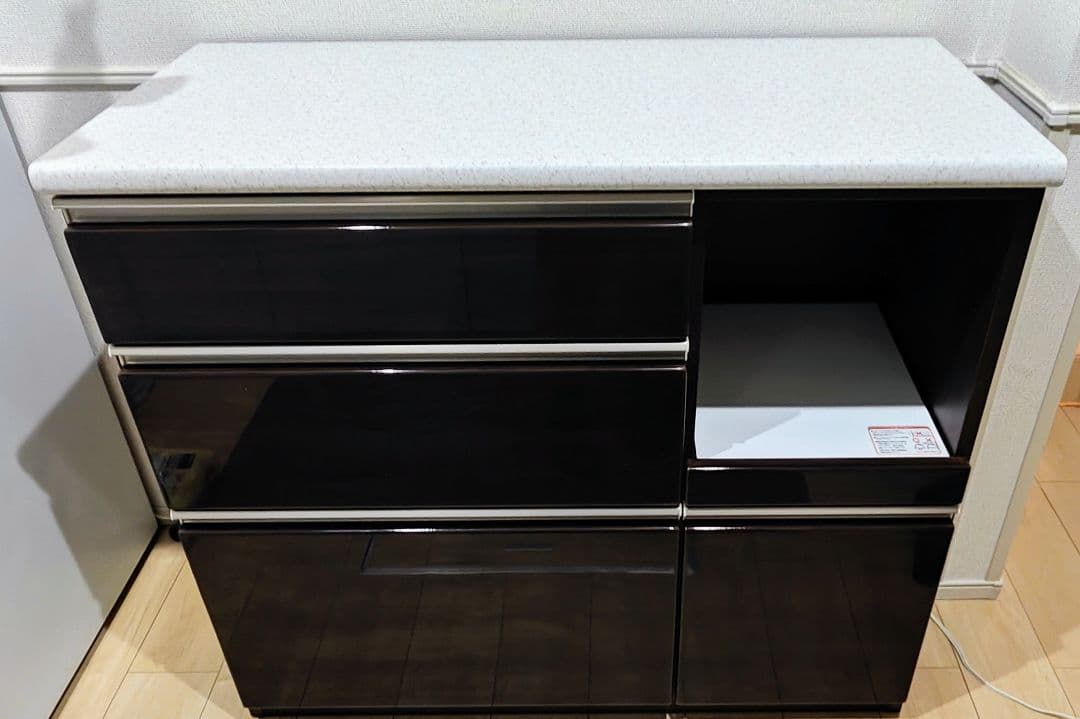 ニトリ キッチンボード キッチンカウンター アルミナ