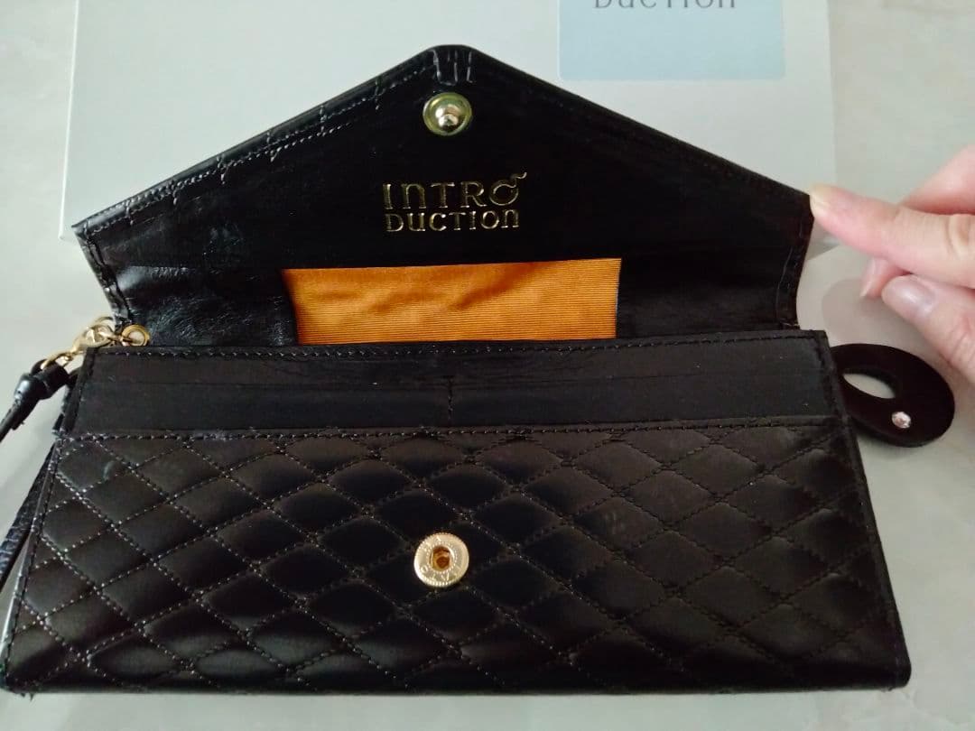 INTRODUCTION ブラック 長財布 キルティング
