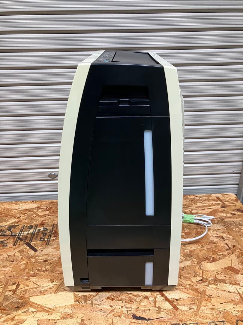 A2C05■SHARP シャープ 除加湿空気清浄機 KC-HD70-W 除湿機