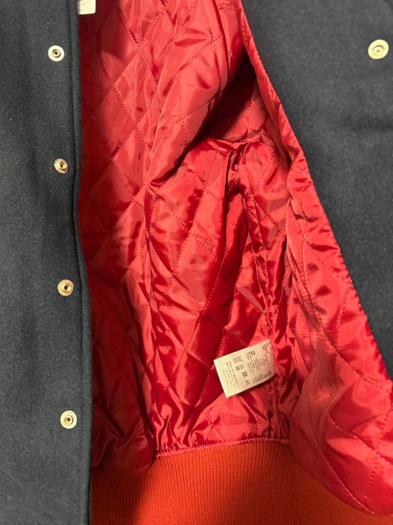 広島カープ　2023 本革スタジアムジャンパー　Mサイズ　　スタジャン