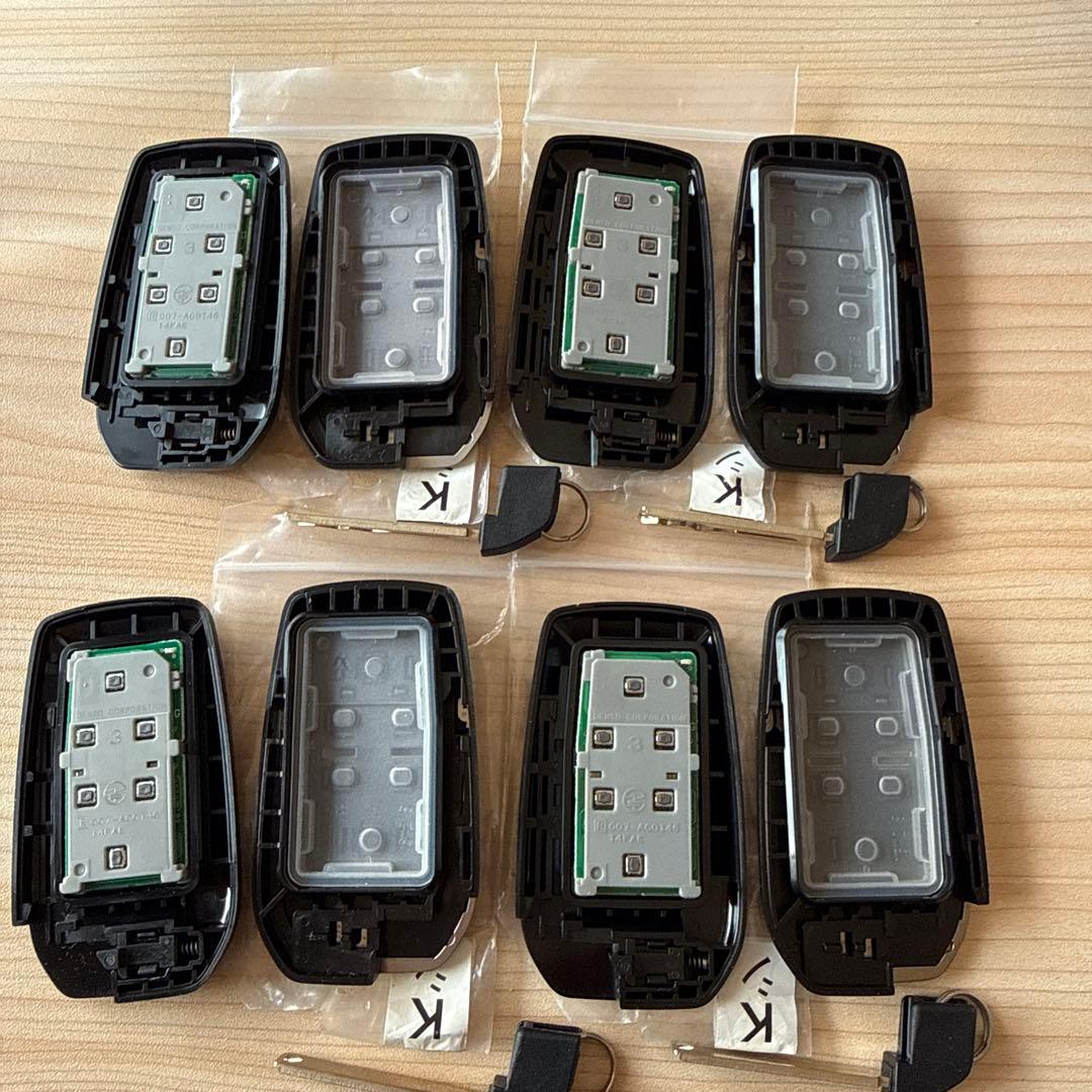 トヨタ純正 アルファードスマートキー (６ボタン) 4個 送料込み